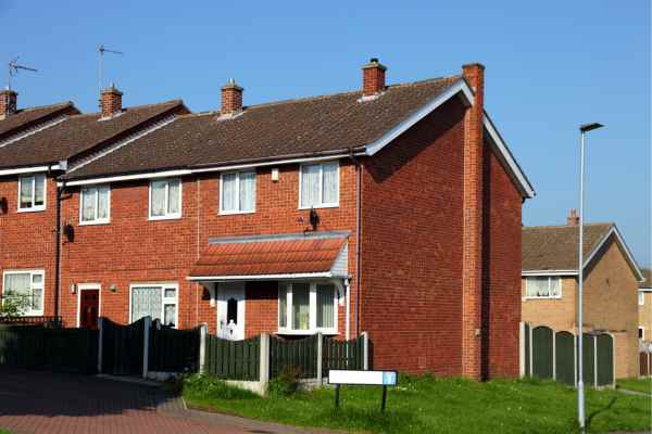 Can I Alter The Party Wall Surveyor? - A Crucial Guide From Faulkner Surveyors 3 Do you want to change the party wall surveyor you are using? Get the best results from Faulkners Southall NOW!